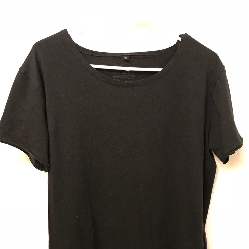 Alphalete men’s scoop neck lifestyle